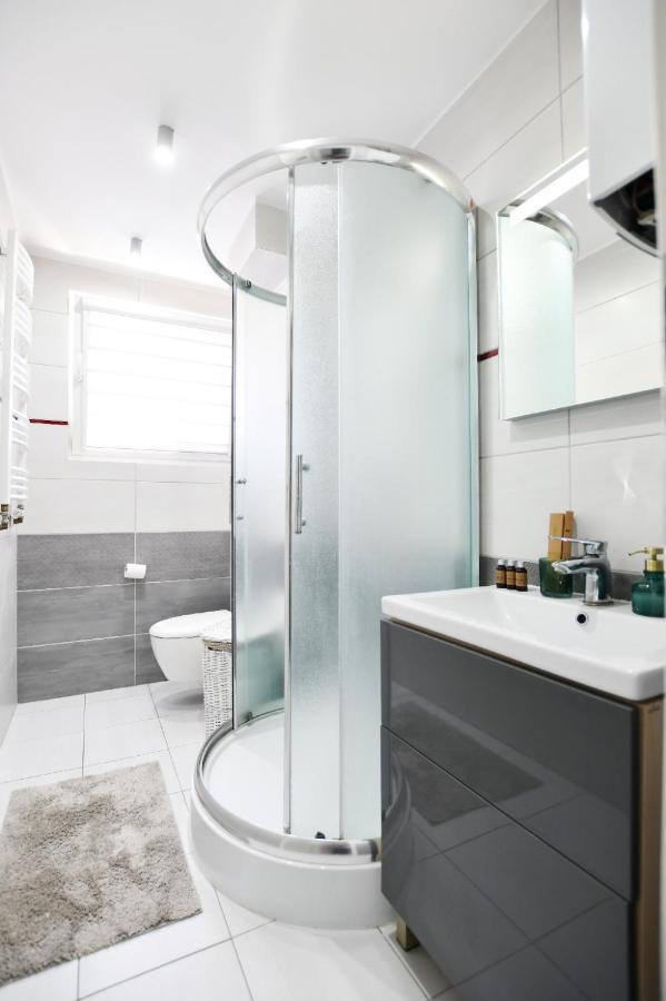 Апартаменты Apartament Dworcowa Колобжег Экстерьер фото