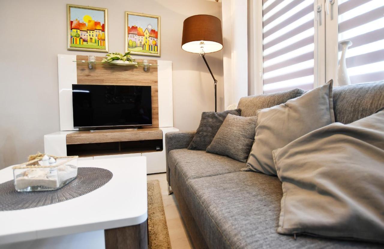 Апартаменты Apartament Dworcowa Колобжег Экстерьер фото